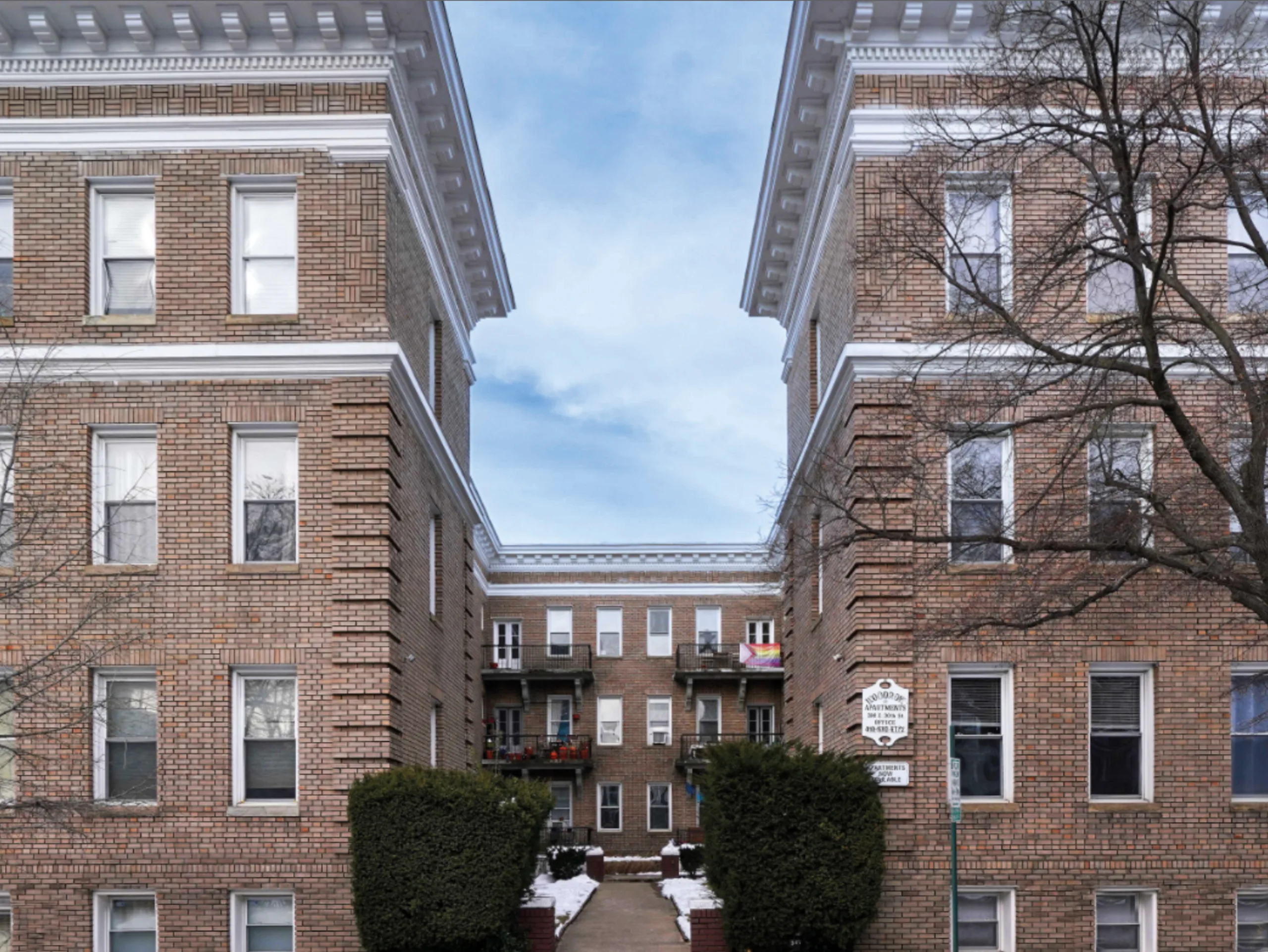 A seamless Sale Near Johns Hopkins University